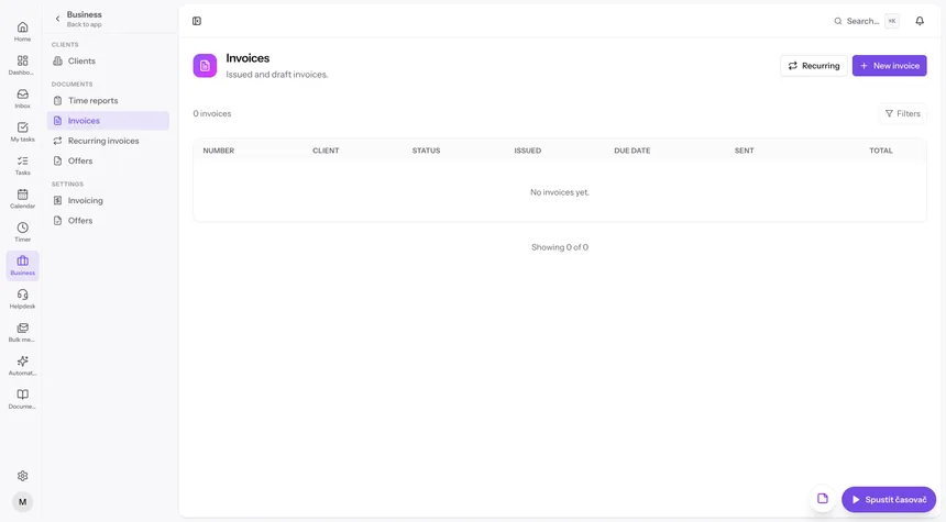 Invoicing overview with issued invoices and payment statuses